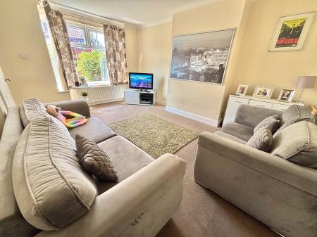3 bedroom Semi-detached house for sale in Kirby Avenue, Chadderton, OL9