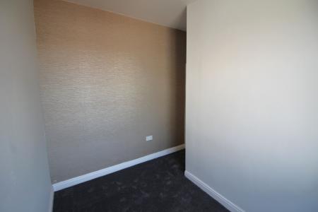 2 bedroom Terraced House to let in Millar Barn Lane, Waterfoot, BB4