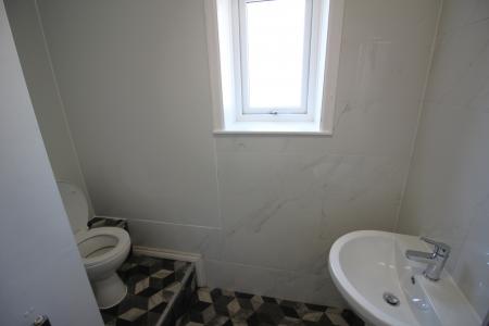 2 bedroom Terraced House to let in Millar Barn Lane, Waterfoot, BB4