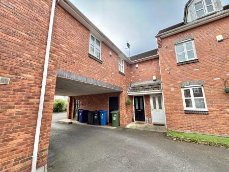 Cromwell Avenue, Denton, SK5
