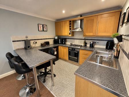 2 bedroom Maisonette for sale in Cromwell Avenue, Denton, SK5