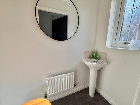 3 bedroom Semi-detached house to let in Mosley Avenue, Bury, BL9