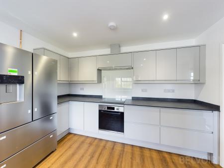 4 bedroom Detached bungalow to let in Hardwick Lane, Bury St Edmunds, IP33