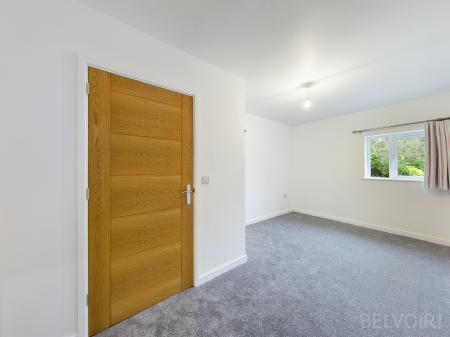 4 bedroom Detached bungalow to let in Hardwick Lane, Bury St Edmunds, IP33