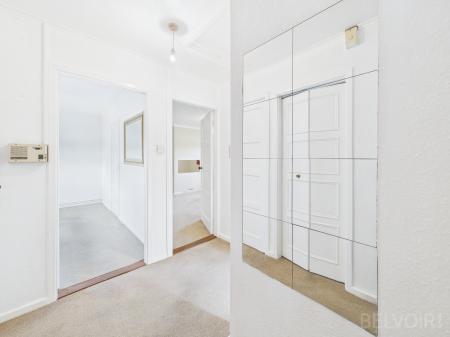 2 bedroom Maisonette for sale in Derwent Road, Bury St Edmunds, IP32