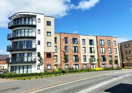 1 bedroom Apartment for sale in Harland Court, Bury St Edmunds, IP32