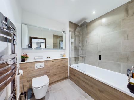 1 bedroom Apartment for sale in Harland Court, Bury St Edmunds, IP32