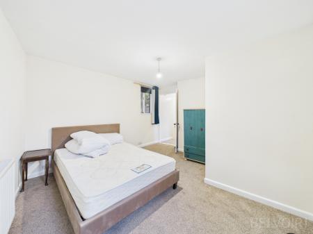 2 bedroom Terraced House to let in Bury Road, Stowmarket, IP14