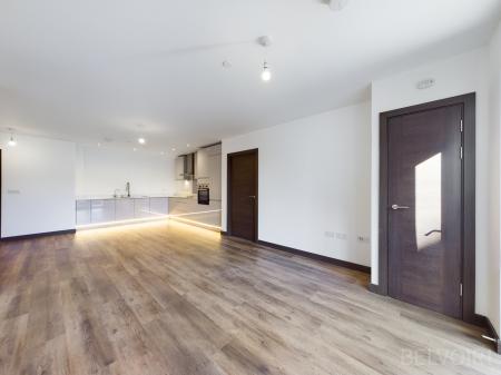 2 bedroom Apartment to let in Houghton Way, Bury St Edmunds, IP33