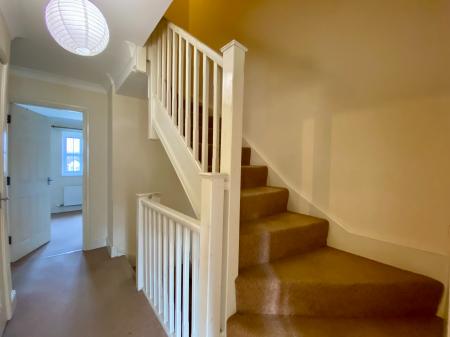 4 bedroom Terraced House to let in Bloomsfield Road, Haverhill - Suffolk, CB9