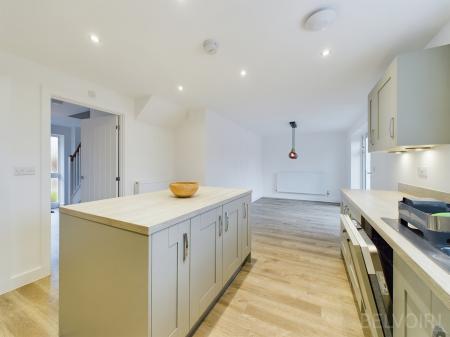 4 bedroom Detached house for sale in Granger Close, Walsham-Le-Willows, BSE, IP31