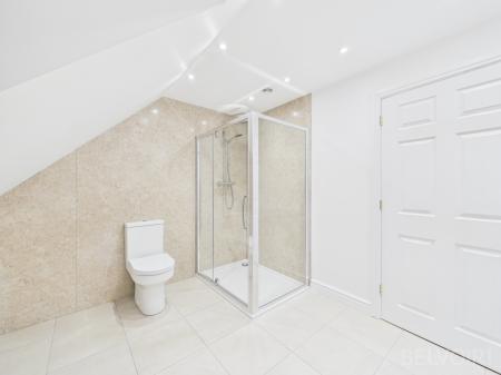 4 bedroom Detached house to let in Wyken Road, Bury St Edmunds, IP31