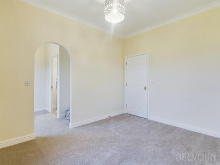 5 bedroom Town house for sale in Bonny Crescent, Ipswich, IP3