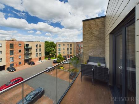 2 bedroom Flat for sale in Harland Court, Bury St Edmunds, IP32