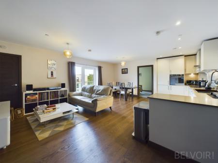 2 bedroom Flat for sale in Harland Court, Bury St Edmunds, IP32