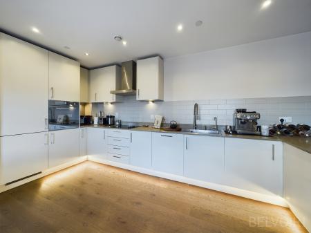 2 bedroom Flat for sale in Harland Court, Bury St Edmunds, IP32