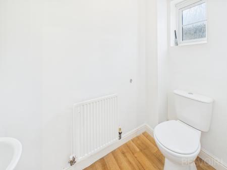 3 bedroom Terraced House to let in Fieldfare Close, Stowmarket, IP14