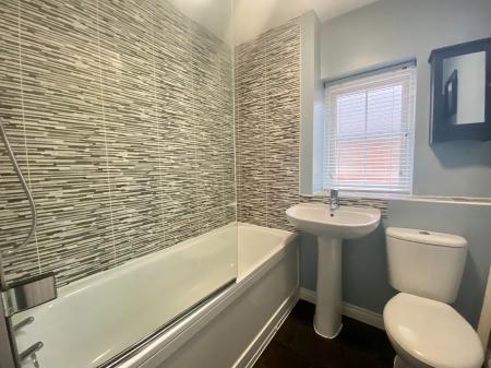 2 bedroom Terraced House to let in Blake Walk, Bury St Edmunds, IP32