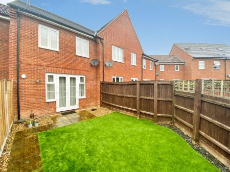 2 bedroom Terraced House to let in Blake Walk, Bury St Edmunds, IP32