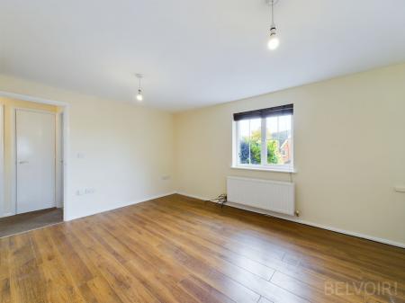 2 bedroom Maisonette to let in Manning Road, Bury St Edmunds, IP32