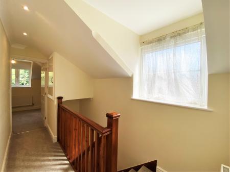 2 bedroom End of terrace house to let in Cobb Close, Bury St Edmunds, IP32