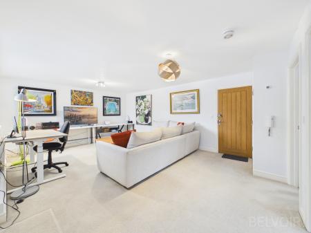 2 bedroom Apartment for sale in Newmarket Road, Bury St Edmunds, IP33