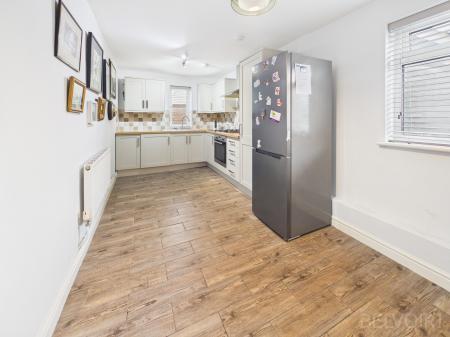 2 bedroom Apartment for sale in Newmarket Road, Bury St Edmunds, IP33