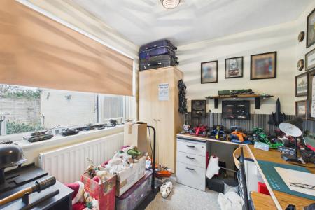 2 bedroom Bungalow for sale in Blackbird Road, Mildenhall, IP28