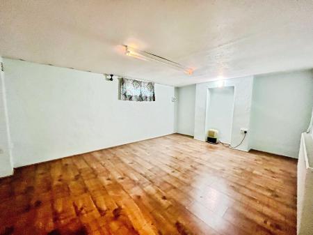 3 bedroom End of terrace house to let in Fornham Road, Bury St Edmunds, IP32