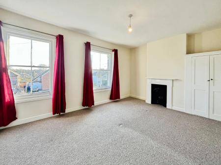 3 bedroom End of terrace house to let in Fornham Road, Bury St Edmunds, IP32