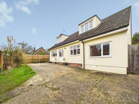 Cornfield Road, Bury St Edmunds, IP33