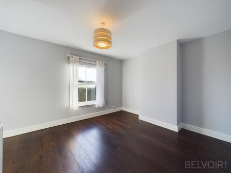 2 bedroom End of terrace house for sale in Mill Road, Bury St Edmunds, IP33