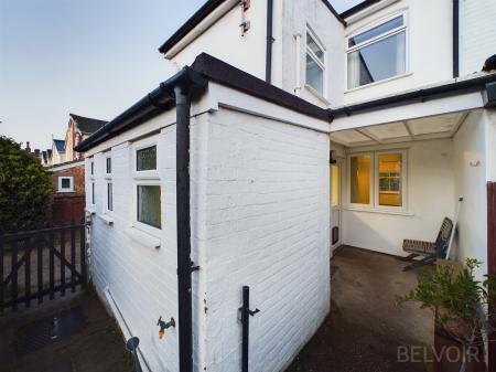 2 bedroom End of terrace house for sale in Mill Road, Bury St Edmunds, IP33