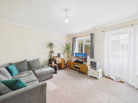 2 bedroom Semi-detached house to let in Chaucer Road, Sudbury, CO10