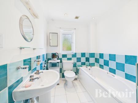 3 bedroom Link detached house for sale in Meadow Way, Barrow, Bury St Edmunds, IP29