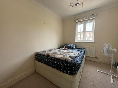 4 bedroom Semi-detached house to let in Bloomfield Road, Haverhill - Suffolk, CB9