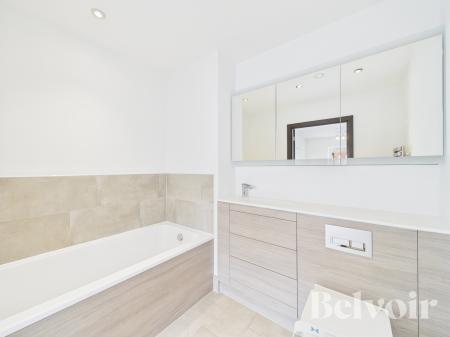 2 bedroom Flat to let in Wick Lane, Bury St Edmunds, IP33