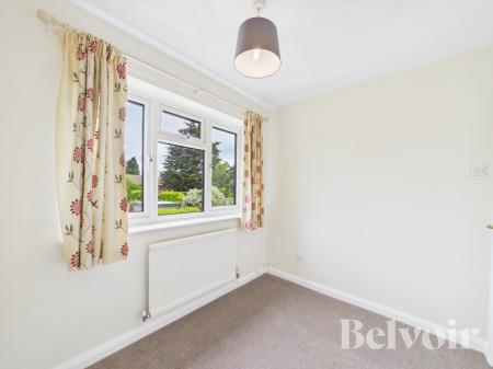 4 bedroom Detached house to let in Church Close, Colchester, CO6