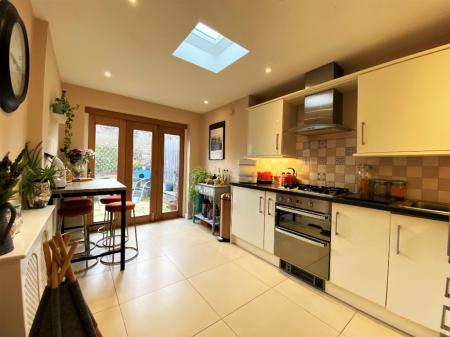2 bedroom Terraced House to let in Southgate Street, Bury St Edmunds, IP33