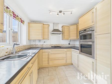 3 bedroom Terraced House for sale in Kirk Way, Colchester, CO4