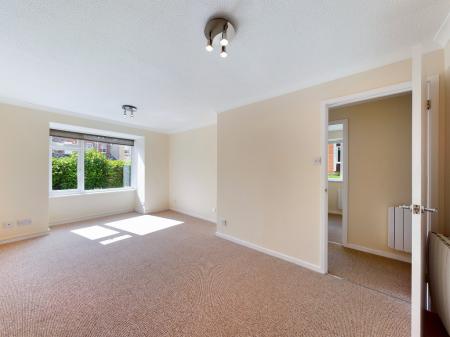2 bedroom Flat to let in St Andrews Street South, Bury St Edmunds, IP33
