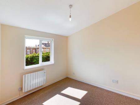 2 bedroom Flat to let in St Andrews Street South, Bury St Edmunds, IP33