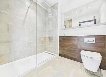 2 bedroom Apartment for sale in Harland Court, Bury St Edmunds, IP32