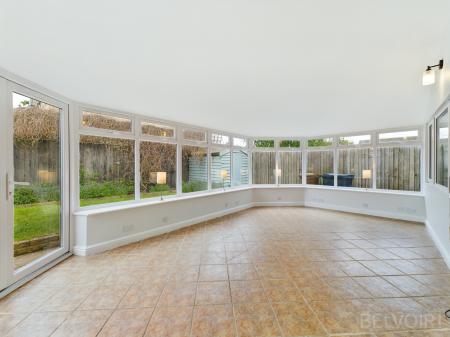 5 bedroom Detached house to let in Broadland Road, Bury St Edmunds, IP33