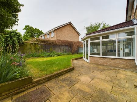 5 bedroom Detached house to let in Broadland Road, Bury St Edmunds, IP33
