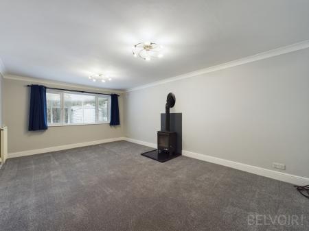 5 bedroom Detached house to let in Broadland Road, Bury St Edmunds, IP33