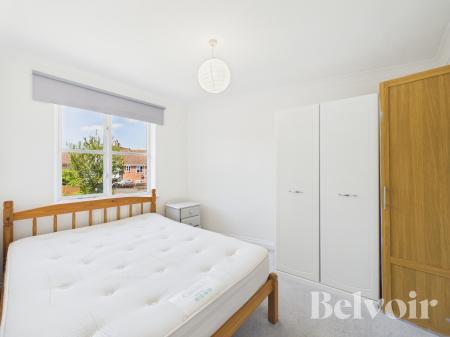 3 bedroom Semi-detached house to let in Drovers Avenue, Moreton Hall, Bury St Edmunds, IP32
