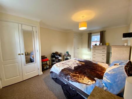 3 bedroom Terraced House to let in Fen Way, Bury St Edmunds, IP33