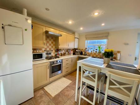 3 bedroom Terraced House to let in Fen Way, Bury St Edmunds, IP33
