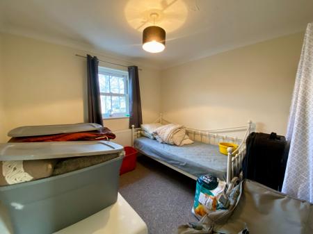 3 bedroom Terraced House to let in Fen Way, Bury St Edmunds, IP33